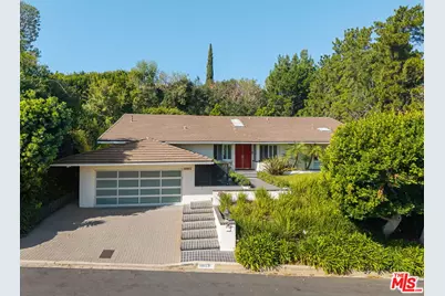 10853 Via Verona St, Los Angeles, CA 90077 - Photo 1