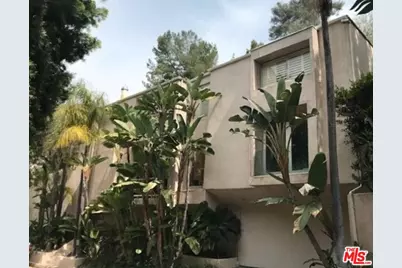 1414 Mockingbird Pl, Los Angeles, CA 90069 - Photo 1