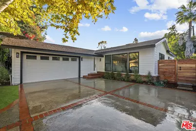 5833 Allott Ave, Van Nuys, CA 91401 - Photo 1