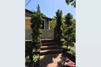 1572 N Beverly Glen Blvd, Los Angeles, CA 90077 - Photo 1