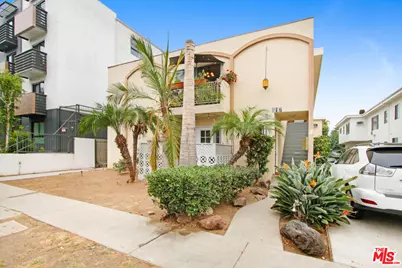 817 N Hudson Ave #2, Los Angeles, CA 90038 - Photo 1
