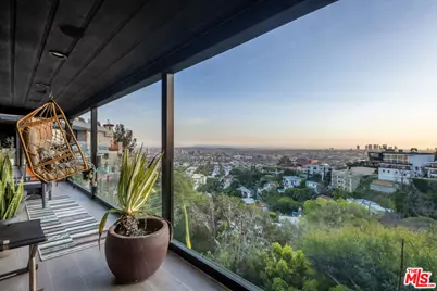 8430 Franklin Ave, Los Angeles, CA 90069 - Photo 1