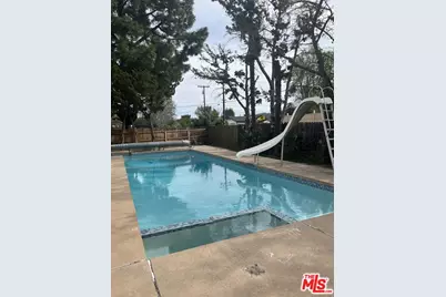 786 Royal Ave, Simi Valley, CA 93065 - Photo 1