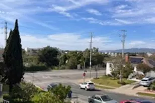 12320 Stanwood Dr, Los Angeles, CA 90066 - Photo 1