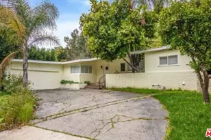 1555 San Ysidro Dr, Beverly Hills, CA 90210 - Photo 1