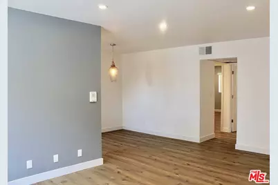1547 N Edison Blvd, Burbank, CA 91505 - Photo 1