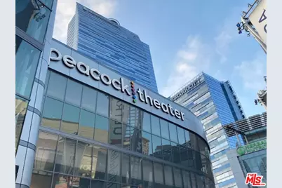 1617 W 11th Pl, Los Angeles, CA 90015 - Photo 1