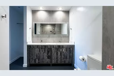 1912 Broadway #204, Santa Monica, CA 90404 - Photo 1