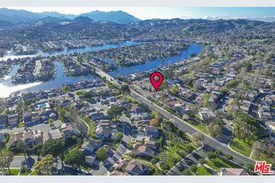 2830 Lakeridge Ln, Westlake Village, CA 91361 - Photo 1