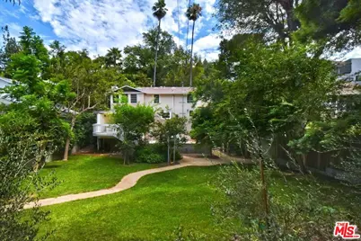 14017 Valley Vista Blvd, Sherman Oaks, CA 91423 - Photo 1