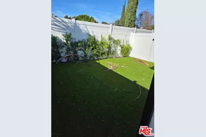 11912 Elkwood St, North Hollywood, CA 91605 - Photo 1