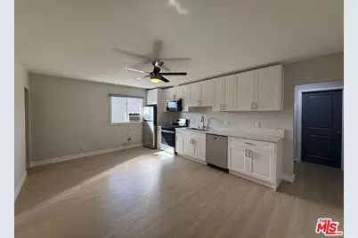 1505 S Cochran Ave #2, Los Angeles, CA 90019 - Photo 1