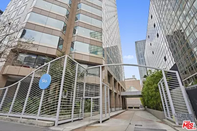 801 S Grand Ave #1310, Los Angeles, CA 90017 - Photo 1