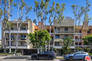 750 N Kings Rd, West Hollywood, CA 90069 - Photo 1