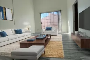 621 N Bronson Ave, Los Angeles, CA 90004 - Photo 1