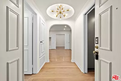 8455 Fountain Ave #529, West Hollywood, CA 90069 - Photo 1