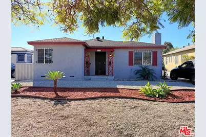734 W 110th St, Los Angeles, CA 90044 - Photo 1
