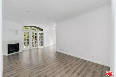 9800 Vidor Dr #303, Los Angeles, CA 90035 - Photo 1