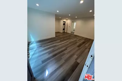 11725 Darlington Ave ##2, Los Angeles, CA 90049 - Photo 1