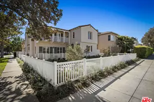 1009 S Bedford St, Los Angeles, CA 90035 - Photo 1