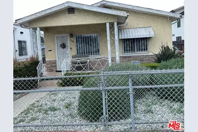 823 E 76th Pl, Los Angeles, CA 90001 - Photo 1
