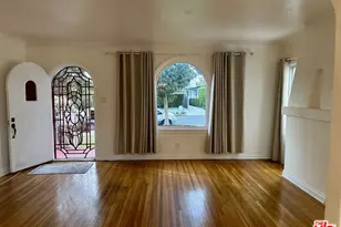 1252 S Burnside Ave, Los Angeles, CA 90019 - Photo 1