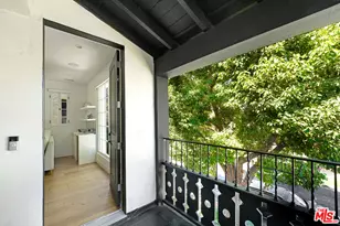 418 N Stanley Ave #418 1/2, Los Angeles, CA 90036 - Photo 1