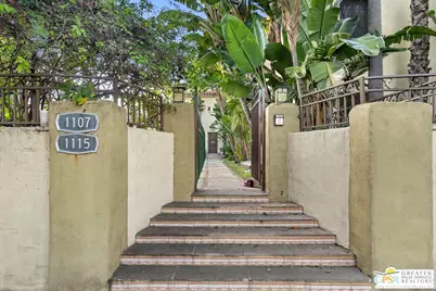 1115 S Ogden Dr #1/2, Los Angeles, CA 90019 - Photo 1