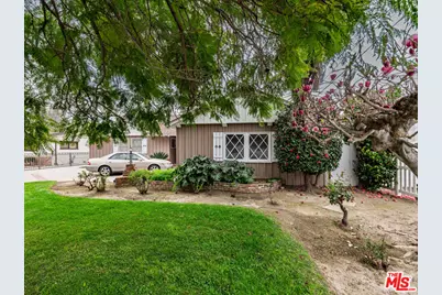 13108 Huston St, Sherman Oaks, CA 91423 - Photo 1
