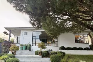 7621 Stetson Ave, Los Angeles, CA 90045 - Photo 1