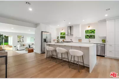 6615 Orion Ave, Van Nuys, CA 91406 - Photo 1