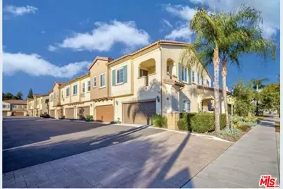 11433 Excelsior Dr #E, Norwalk, CA 90650 - Photo 1