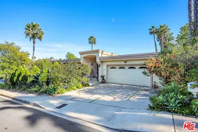 10810 Via  Verona St, Los Angeles, CA 90077 - Photo 1