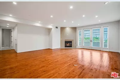 1517 S Bentley Ave #204, Los Angeles, CA 90025 - Photo 1