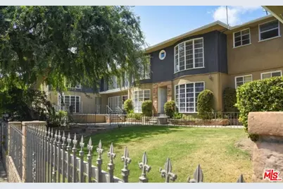 3901 W 4th St #4, Los Angeles, CA 90020 - Photo 1