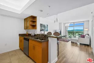 13700 Marina Pointe Dr, Marina del Rey, CA 90292 - Photo 1