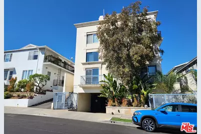 10389 Almayo Ave #102, Los Angeles, CA 90064 - Photo 1