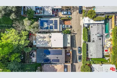 8518 Walnut Dr, Los Angeles, CA 90046 - Photo 1