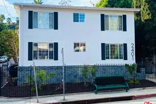 2401 N Beachwood Dr, Los Angeles, CA 90068 - Photo 1