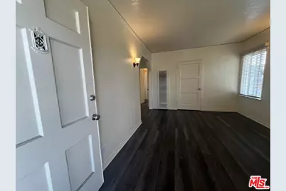 5114 4th Ave, Los Angeles, CA 90043 - Photo 1