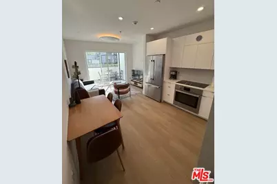 1130 N Orange Dr #302, Los Angeles, CA 90038 - Photo 1