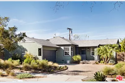 19021 Erwin St, Tarzana, CA 91335 - Photo 1