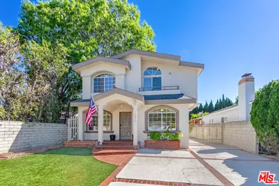 2914 Castle Heights Ave, Los Angeles, CA 90034 - Photo 1