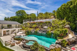 4322 Hayvenhurst Ave, Encino, CA 91436 - Photo 1