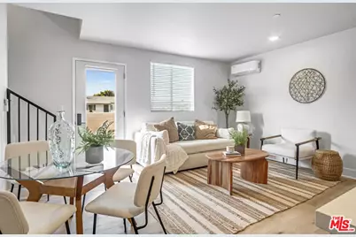 10035 S Western Ave #2, Los Angeles, CA 90047 - Photo 1