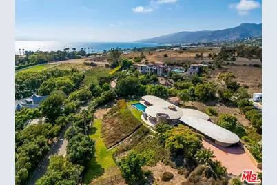 6331 Busch Dr, Malibu, CA 90265 - Photo 1