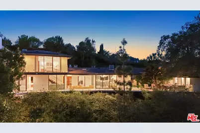11541 Dona Teresa Dr, Studio City, CA 91604 - Photo 1