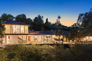 11541 Dona Teresa Dr, Studio City, CA 91604 - Photo 1