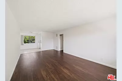 2038 S Holt Ave #16, Los Angeles, CA 90034 - Photo 1