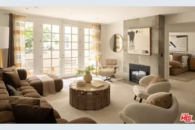 575 S Barrington Ave #204, Los Angeles, CA 90049 - Photo 1